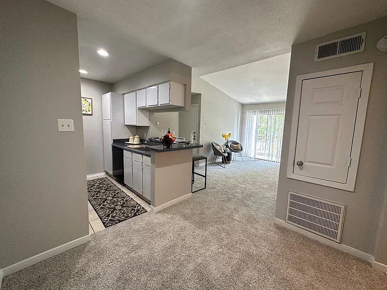 The Park @ Live Oak Apartments — Photo 70