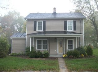 404 5th St, Grottoes, VA 24441
