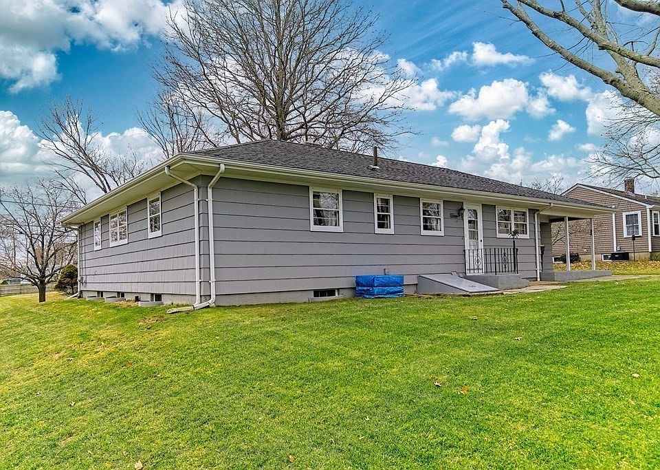 274 Kaufman Rd, Somerset, MA 02726 Zillow