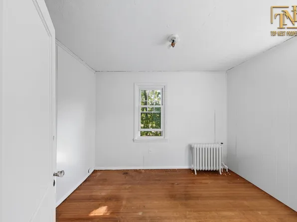 310 Brighton Avenue image 4 of 29