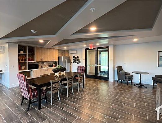 2nd image of 171 Siesta Way