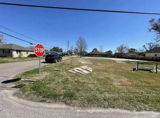 637 Linden St, Metairie, LA 70003