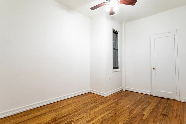 Rented by Bond New York | media 5