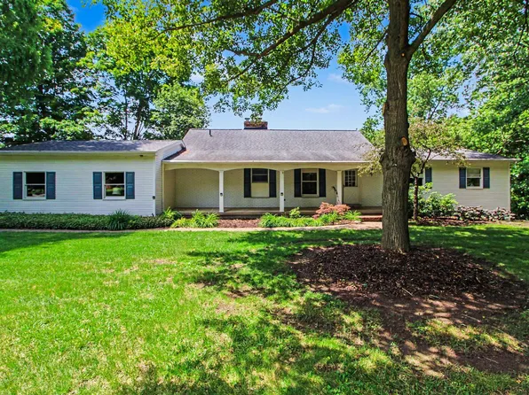 2309 Weber Dr, Dexter, MI 48130