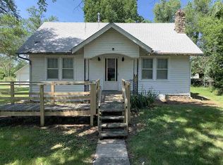 218 W Harrison St, Andover, KS 67002