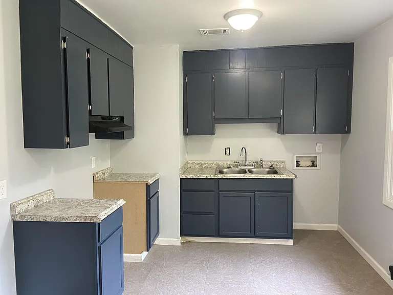 3258 Lancing Ln — Photo 3