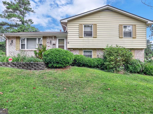 214 W Windemere Way, Jonesboro, GA 30238