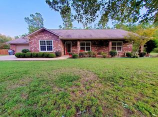 223 Oak Creek Dr, Fountain Lake, AR 71901
