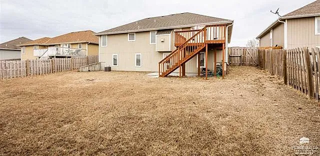 4193 Taneil Dr — Photo 27