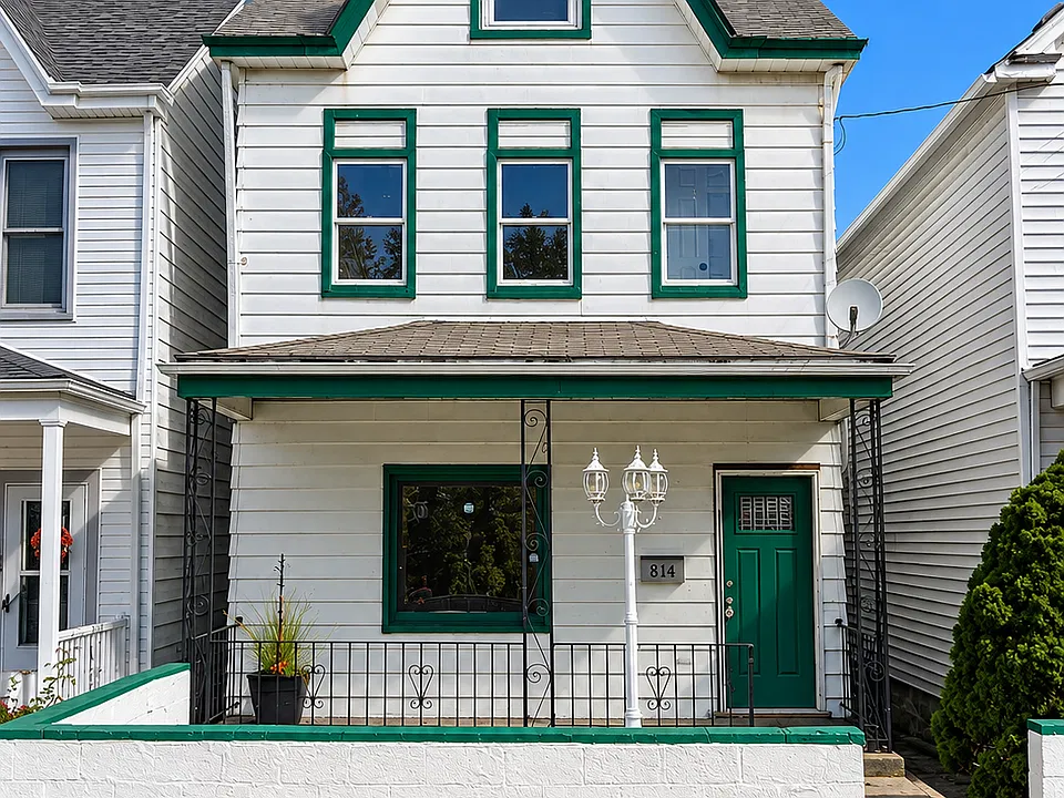 814 Etna St