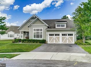 11 Charleston Ct, Little Egg Harbor, NJ 08087