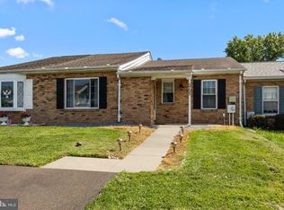 5755 Corsair Ct, Bensalem, PA 19020