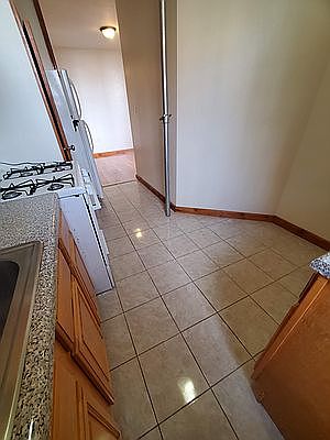 4th image of 487 Prospect Pl #1A