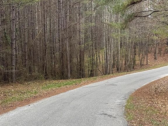 5th image of 613 Williams Grove Rd