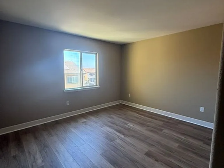 7036 Baneberry Ave — Photo 12