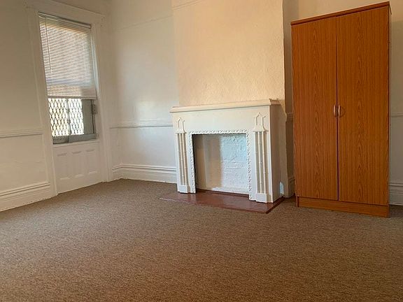 3rd image of 271 Sumpter St #2
