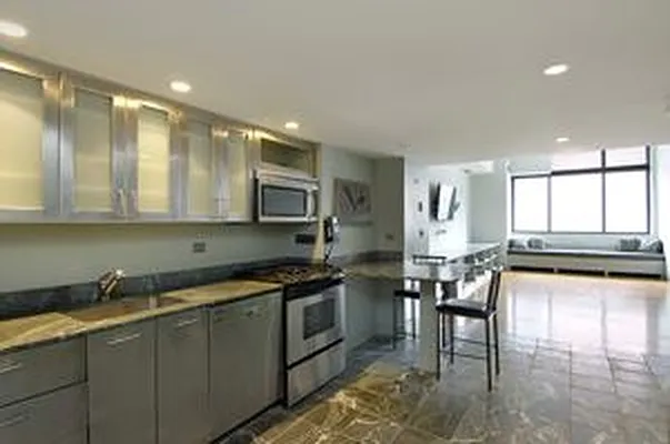 Rented by Douglas Elliman | media 53