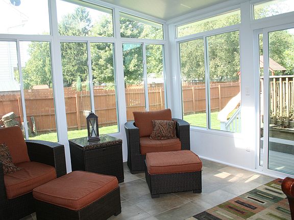 Four season sunroom