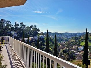800 Oneonta Dr, Los Angeles, CA 90065