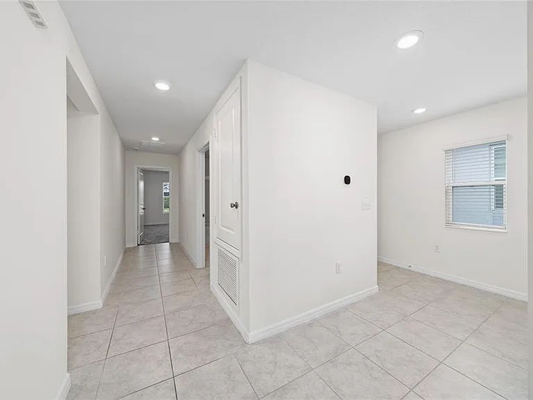 9061 Oscraft Dr — Photo 25