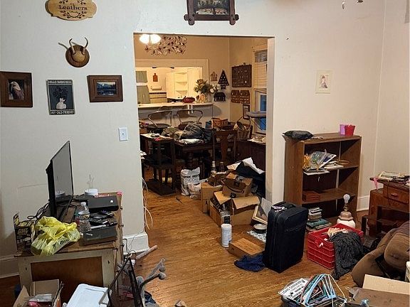 3rd image of 31125 N James Madison Hwy