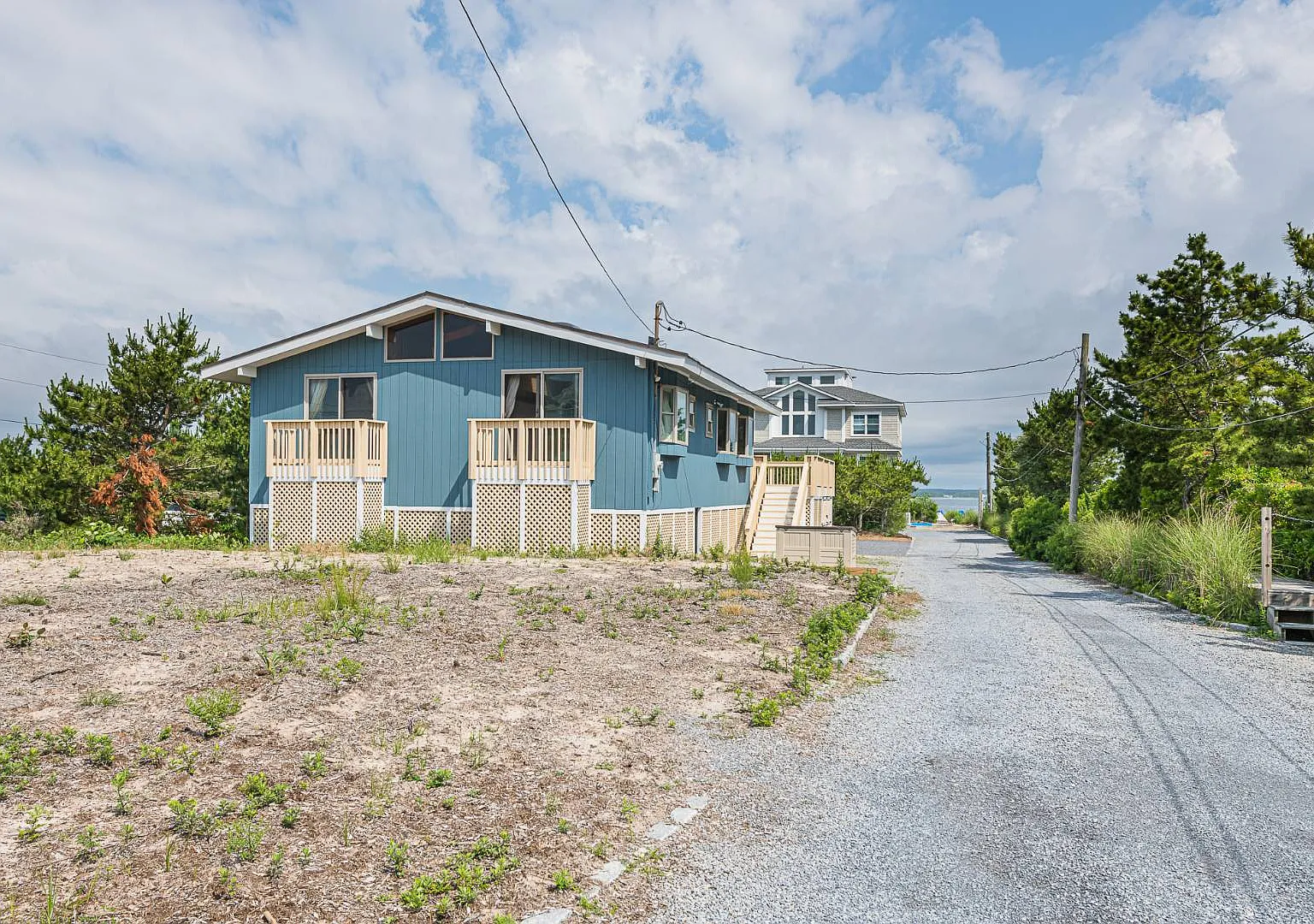 Adorable Beach Cottage with deeded Bay and Ocean Access — Photo 1