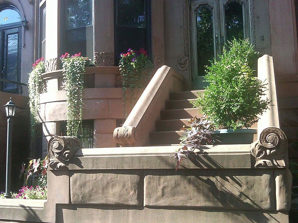2nd image of 79 Halsey St