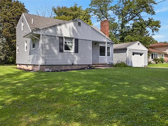 3rd image of 1284 State Rd