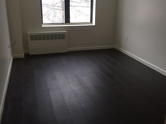3rd image of 829 Greenwood Ave APT 8K