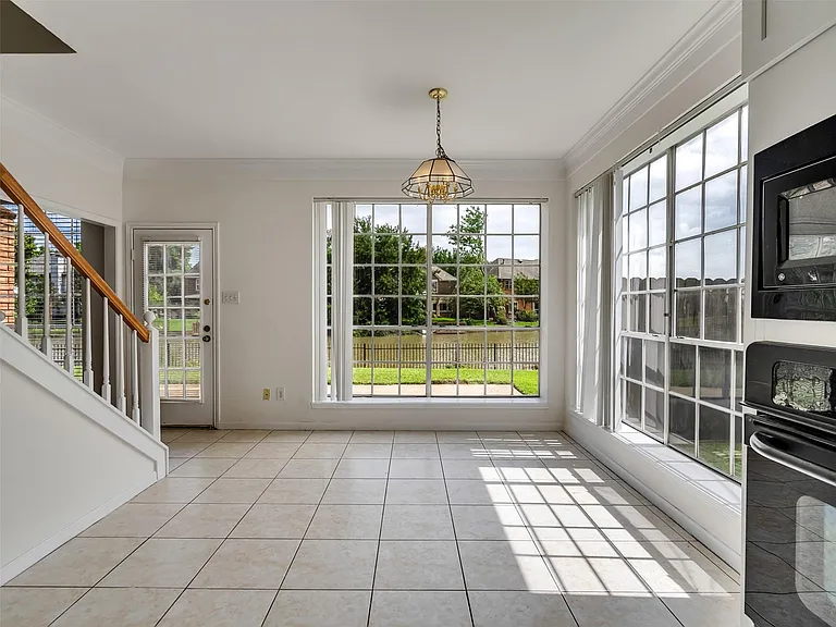 1127 Gloria Ct — Photo 21
