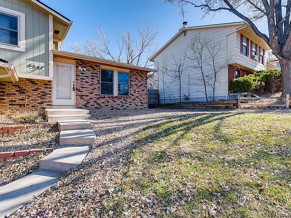 3rd image of 6541 Gambol Quail Dr W