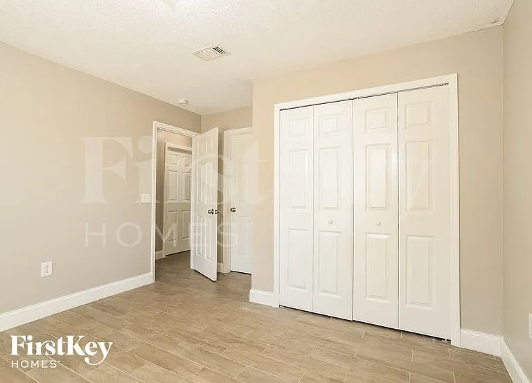 448 Bar Ct — Photo 13
