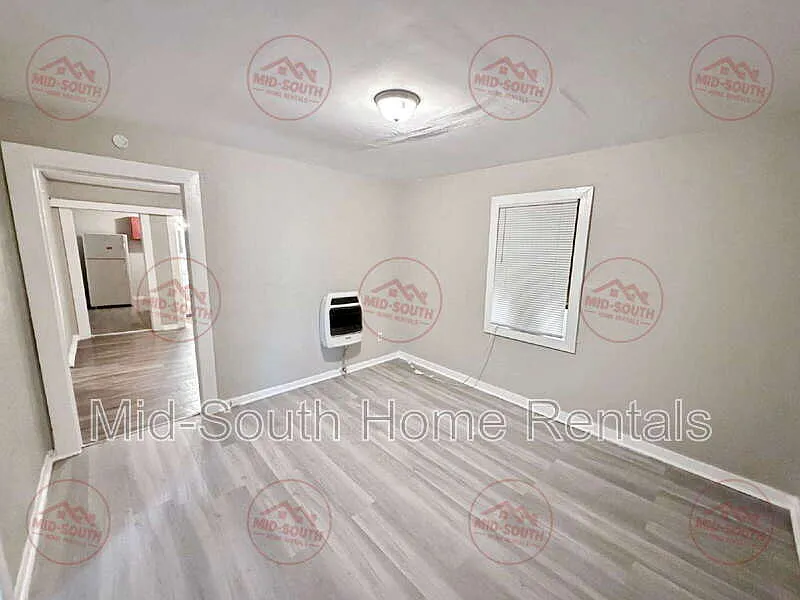 2 bed, 1.0 bath, 696 sqft, $995 — Photo 3
