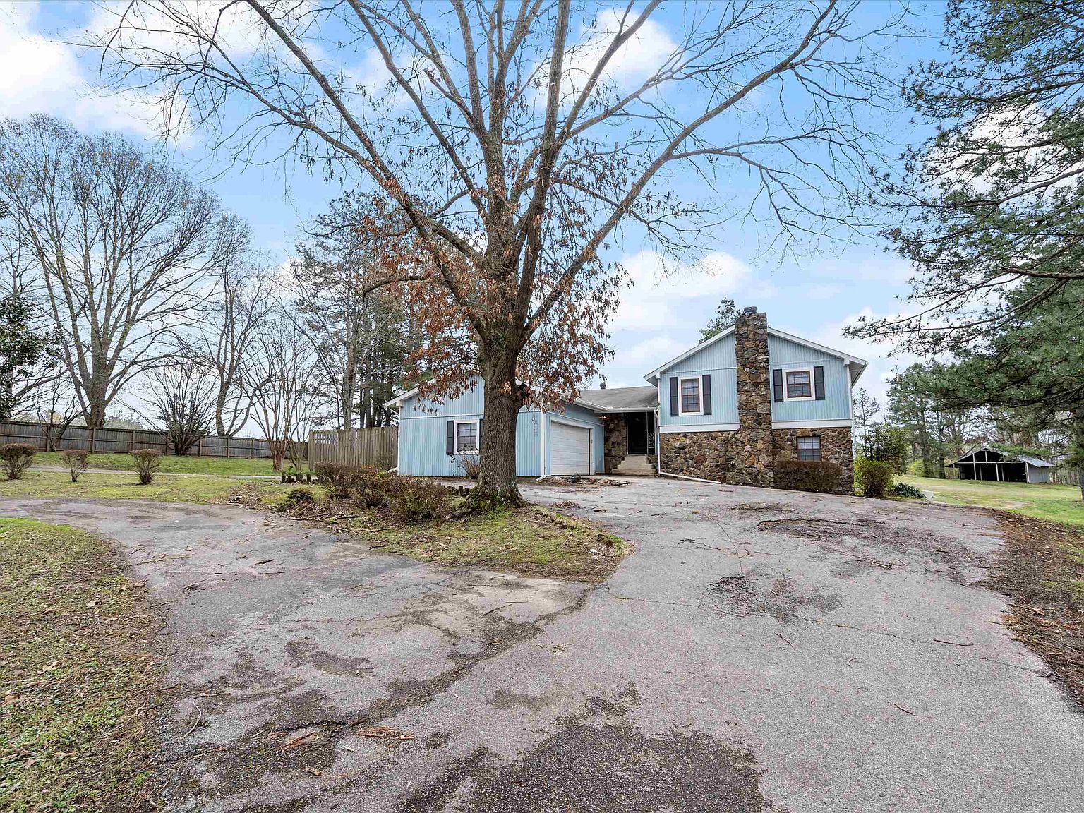 6255 Twin Oaks Dr, Millington, TN 38053 Zillow