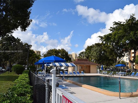 4th image of 3821 Environ Blvd APT 410