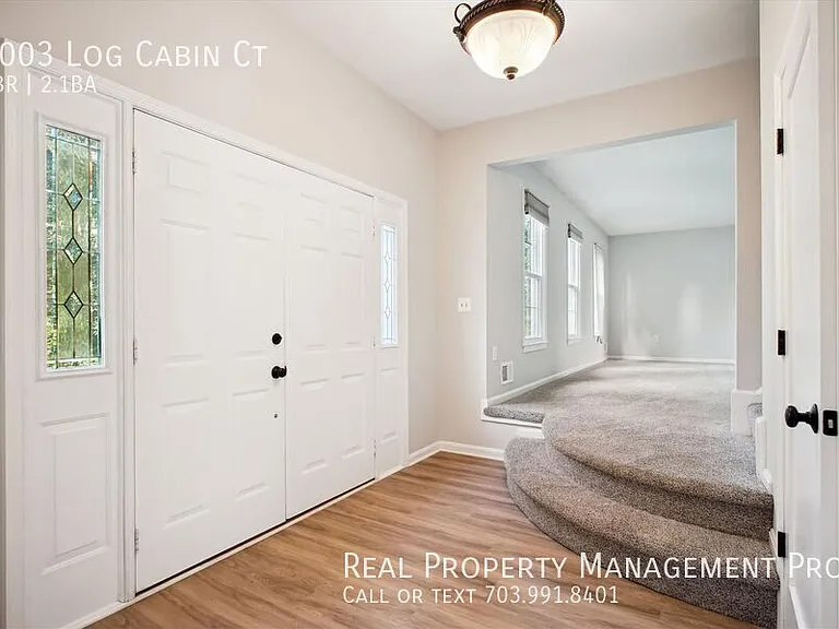 8003 Log Cabin Ct — Photo 3