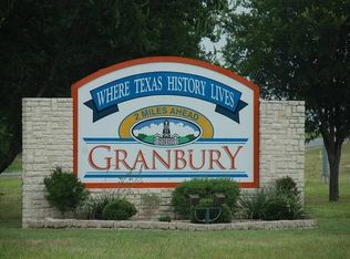 816 Devils River Dr, Granbury, TX 76048