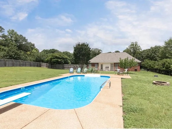 164 County Road 215, Oxford, MS 38655