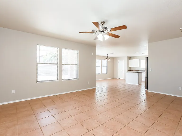11225 E Quicksilver Ave — Photo 8