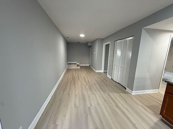 2nd image of 6442 N Hamilton Ave