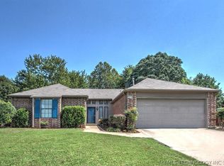 4905 S Oak Ave, Broken Arrow, OK 74011