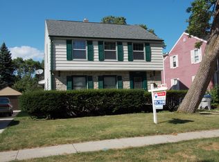 222 W Tripoli Ave, Milwaukee, WI 53207