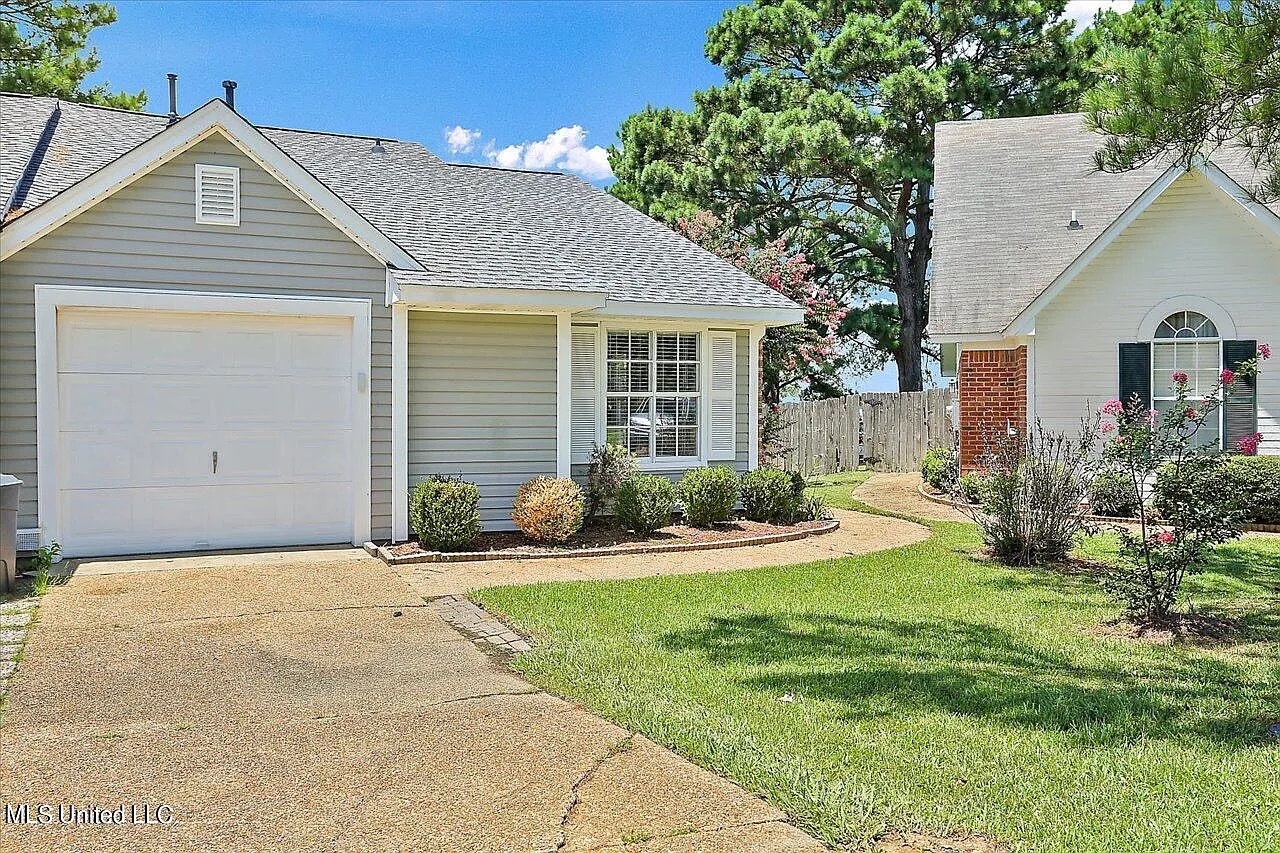 607 Harbor Ridge — Photo 3