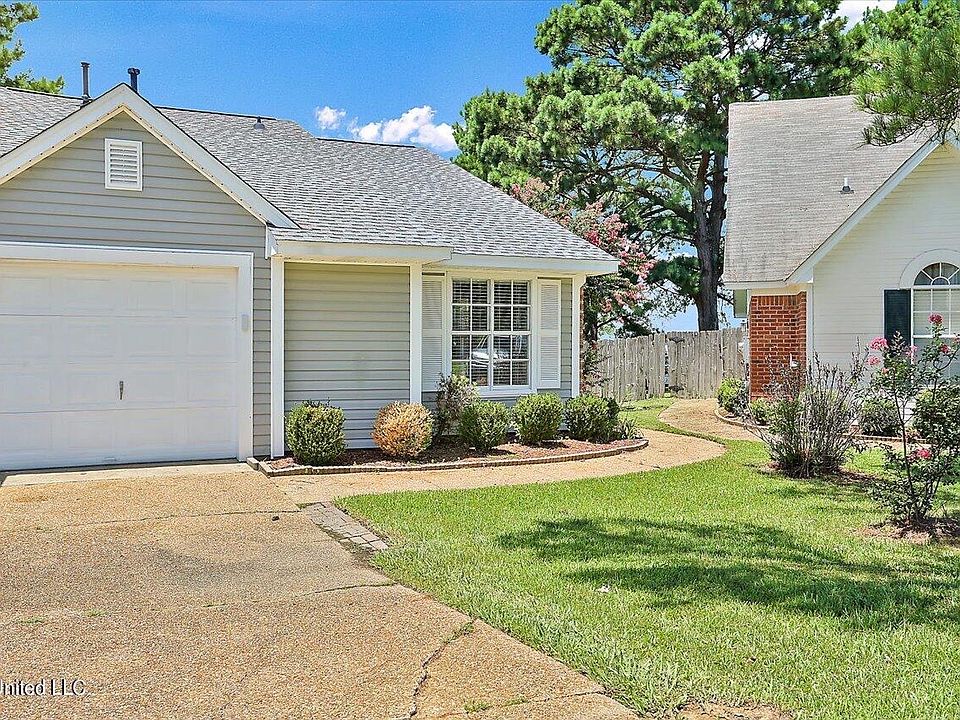1st image of 607 Harbor Ridge Dr