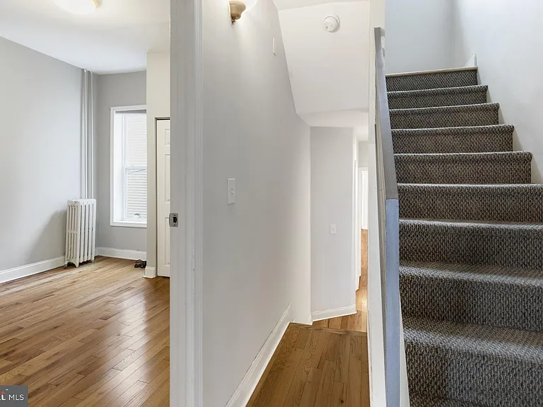1302 N 19th St #2 — Photo 15