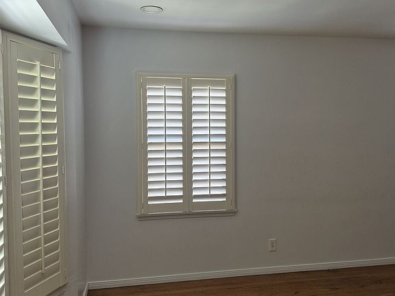 3rd image of 7853 Melva St
