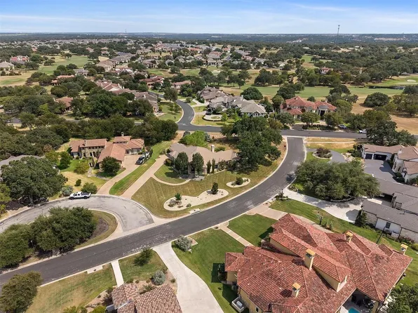 100 Dovetail Ln, Georgetown, TX 78628