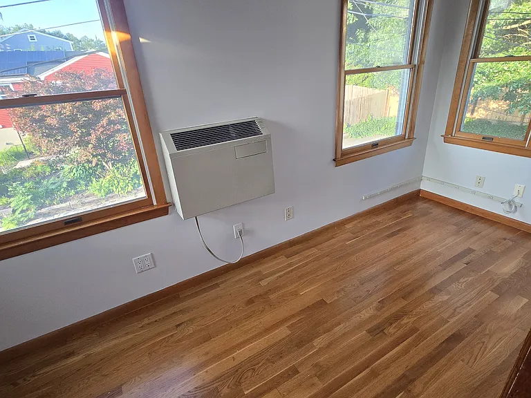 17 Milton Ave #2 — Photo 7