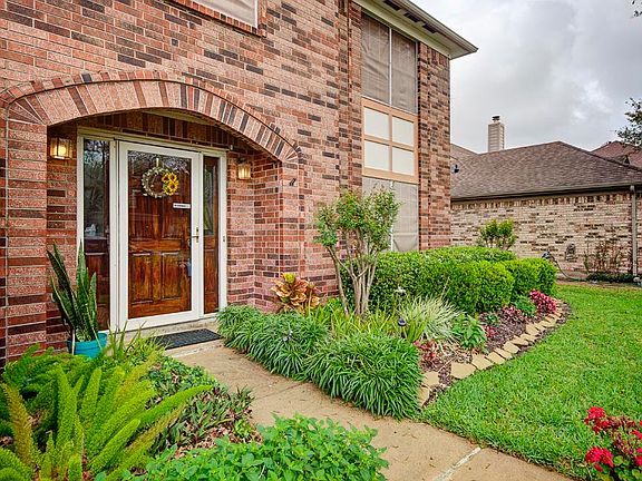 4th image of 7023 Little Redwood Dr