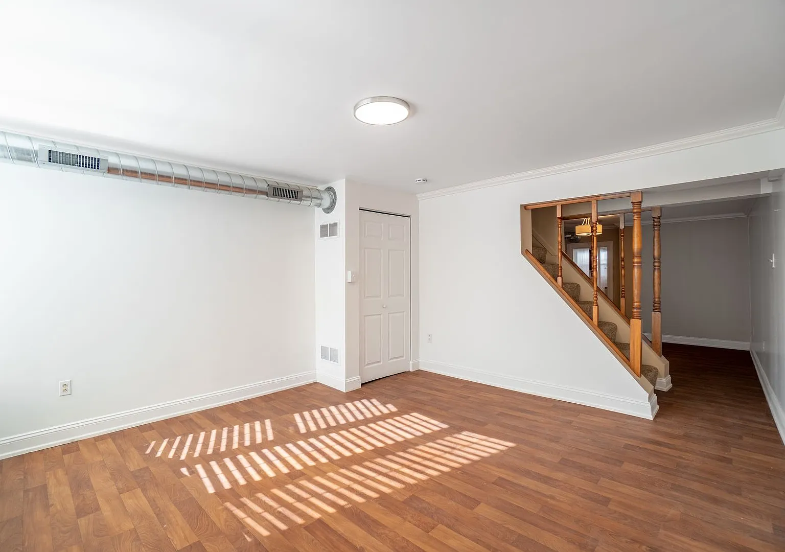 Student Housing - South Side Flats — Photo 3